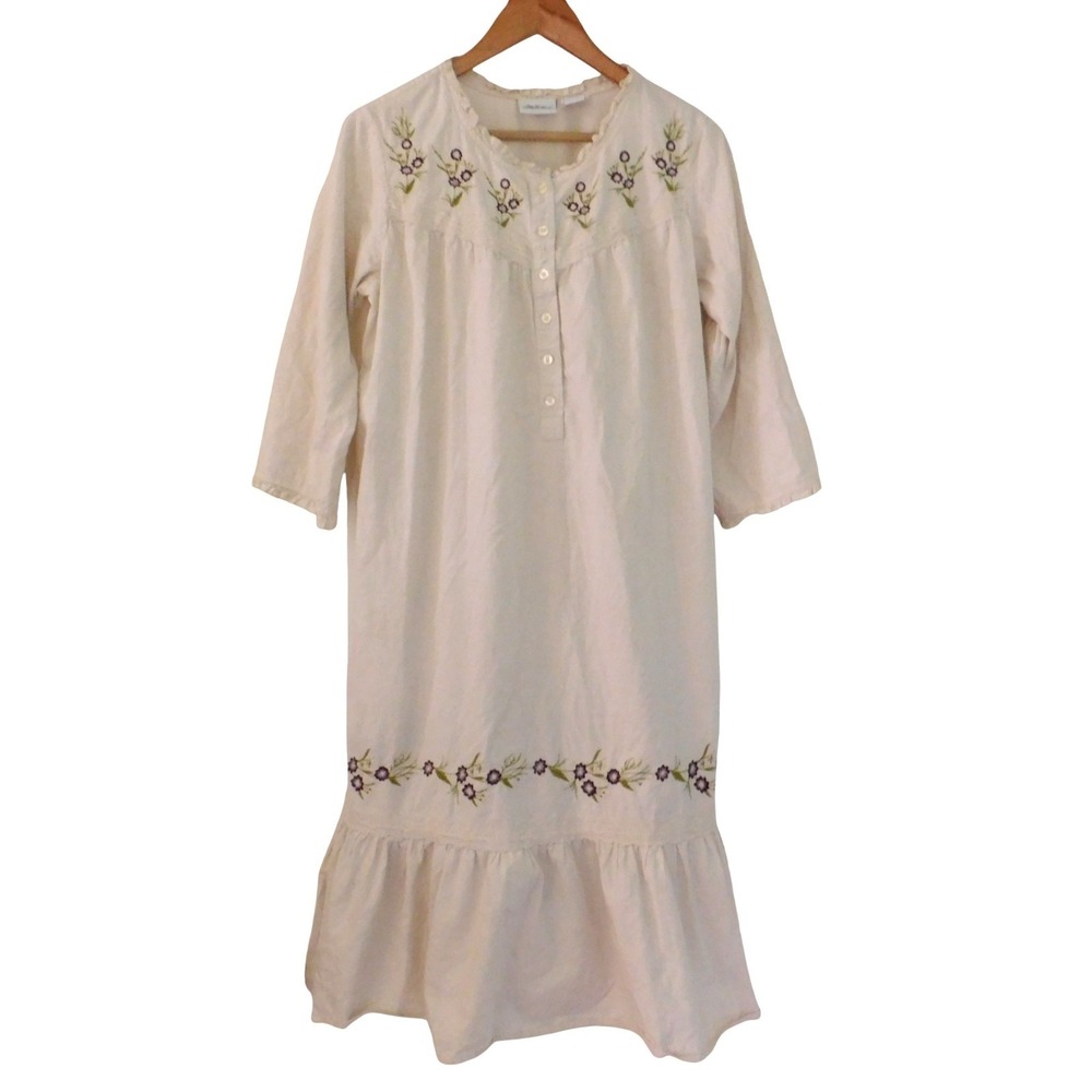 Vintage Beige‎ Cotton Nightgown Embroidery 3/4 Sleeves Ruffle Size Medium Long